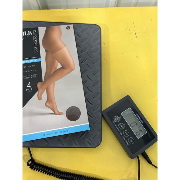 Silk Impressions Sheer Control Top Pantyhose Size Small 4 Pairs Coffee Bean NEW - Picture 6 of 6